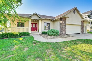 House (3 Bedrooms) | Interior - Pet-friendly Johnston Getaway w/ Deck & Yard! (Johnston)