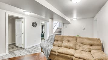 Nhà (3 Bedrooms) | Mặt tiền nơi lưu trú