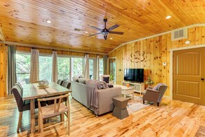 Hus (2 Bedrooms) | Interiör
