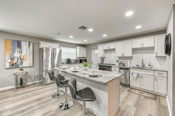 Interior - Updated Bonita Springs Home < 2 Mi to Beach! (Bonita Springs)