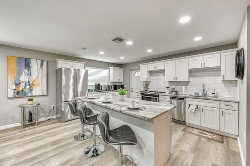 Updated Bonita Springs Home < 2 Mi to Beach!