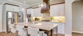 Bryan Home w/ Covered Patio: 6 Mi to Texas A&m!