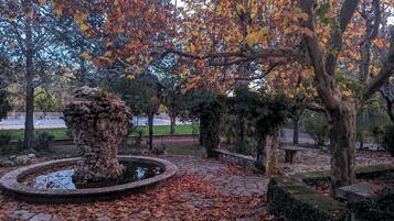 Enceinte de lâhĂ©bergement