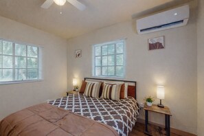 3 Schlafzimmer, Bügeleisen/Bügelbrett, WLAN, Bettwäsche