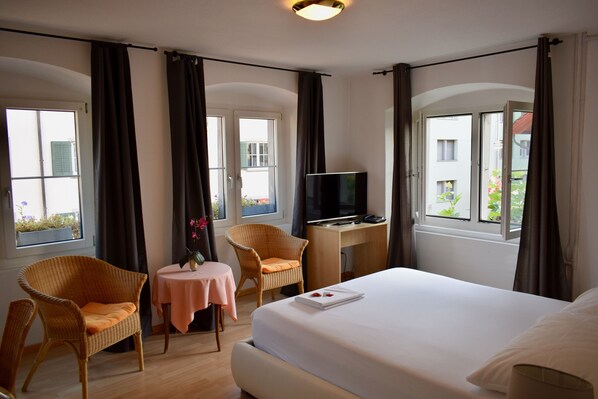 Free WiFi - Hotel Bären (Lachen)