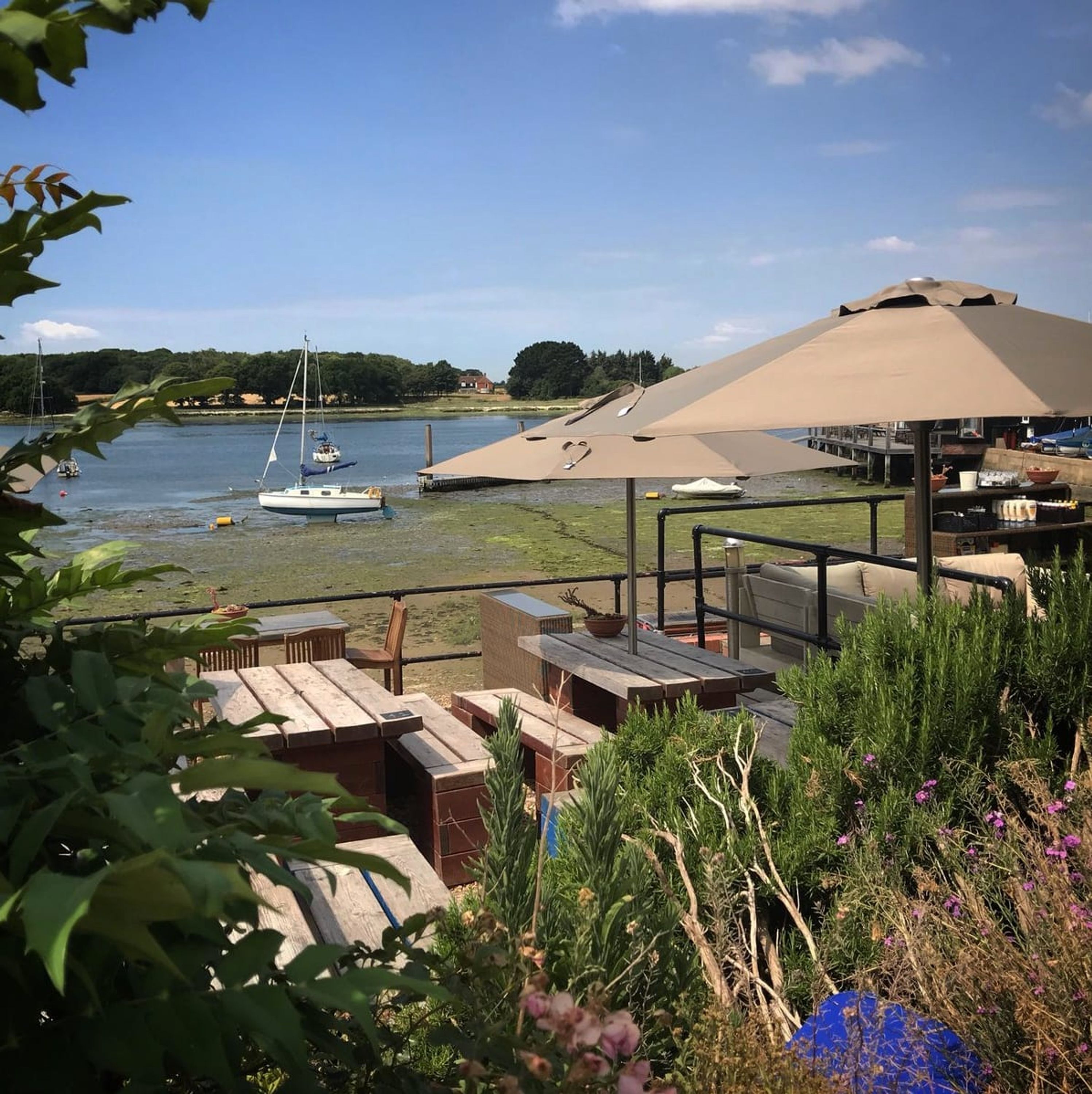 Studio | 3 bedrooms, iron/ironing board, Internet