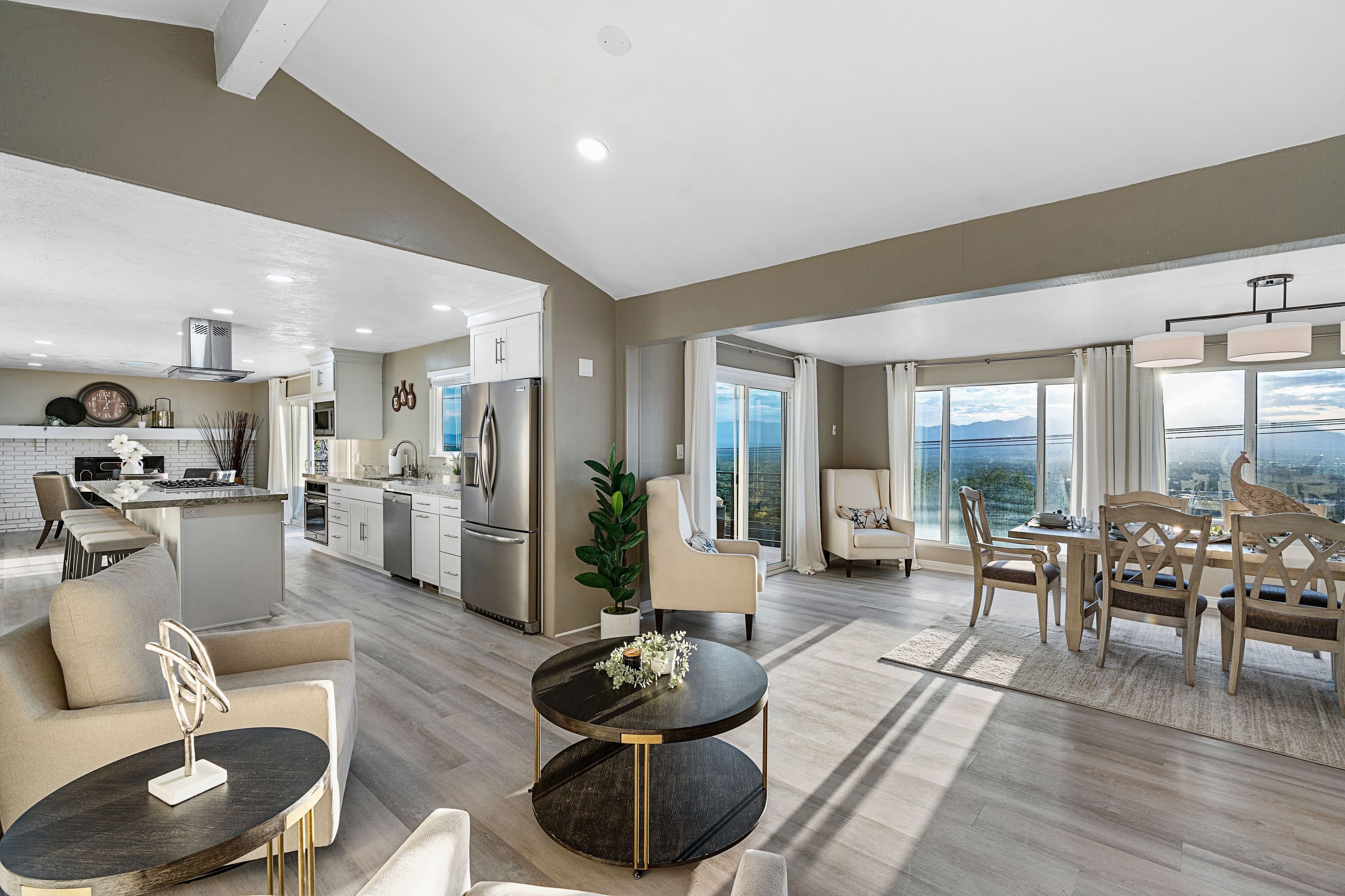 Σπίτι, 5 Υπνοδωμάτια | Γεύματα