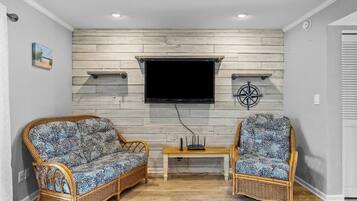 House, 2 Bedrooms | Interior