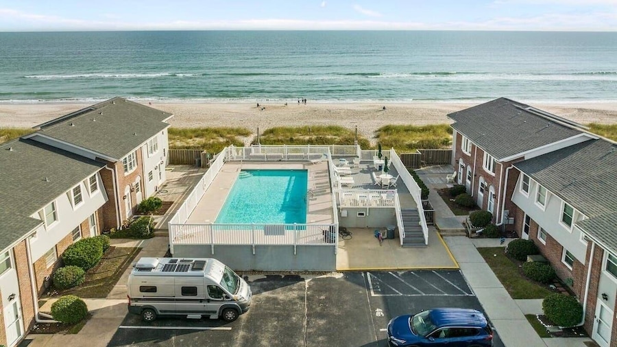 Dreamy Vacation Smart-home By The Beach 2 Bedroom Home by RedAwning