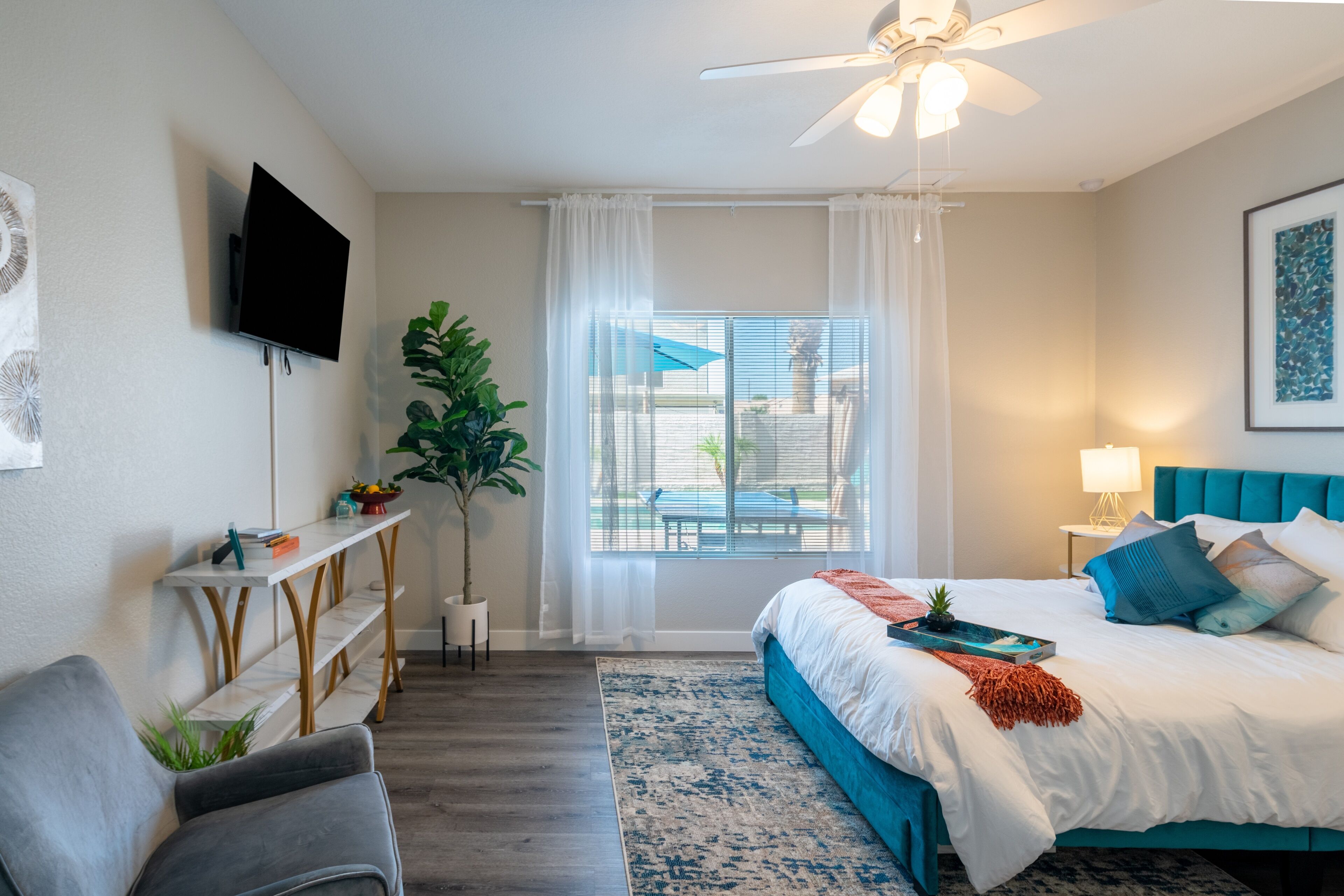 House, 5 Bedrooms | 5 bedrooms, desk, laptop workspace, iron/ironing board