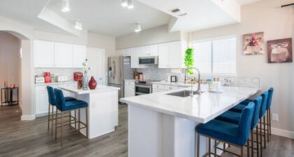 The Copper House 5 Bedroom Home by RedAwning