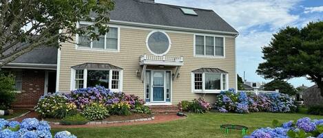 Maison, 5 chambres | Extérieur