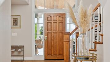 Rumah, 6 kamar tidur | Interior