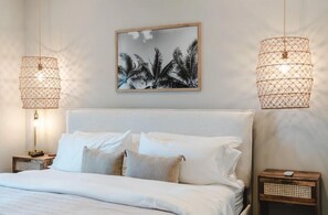 Room - Port St Joe Beach House Pool 5BR Sleeps 12 by RedAwning (Port St. Joe)