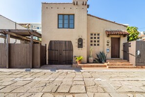 Bungalow, 3 Bedrooms | Exterior - Gorgeous 1920s Bungalow 3 Bedroom Bungalow by RedAwning (Culver City)