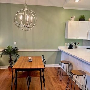 Dining - Tee Time At Magnolia North (Myrtle Beach)