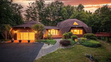 House, 5 Bedrooms | Bahagian luar