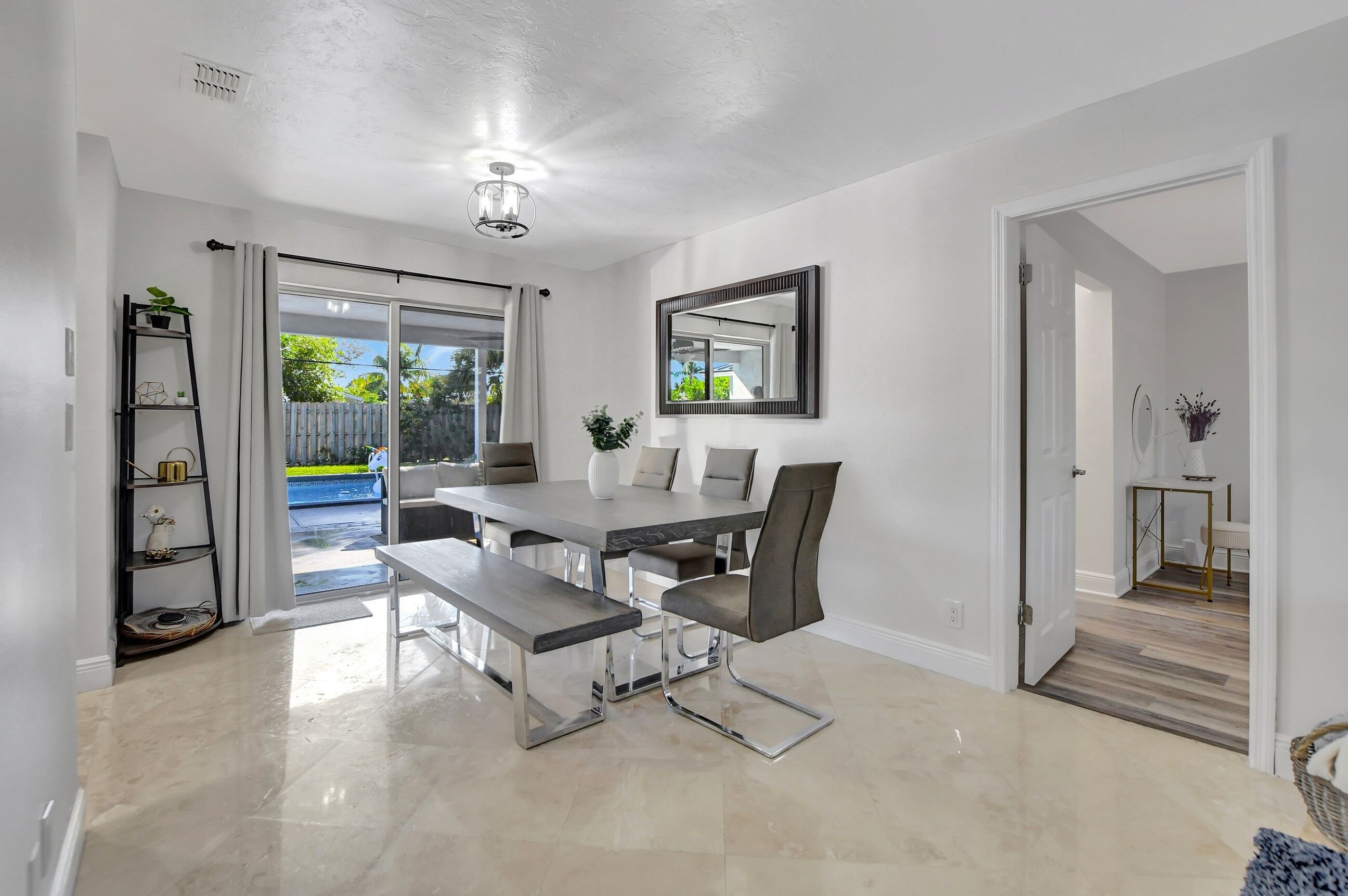 Maison, 3 chambres | Intérieur