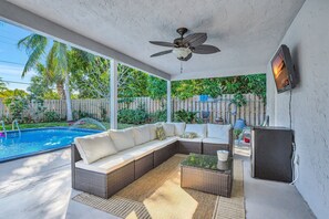 House, 3 Bedrooms | Terrace/patio
