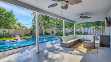House, 3 Bedrooms | Terrace/patio