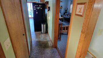 House, 4 Bedrooms | Interior