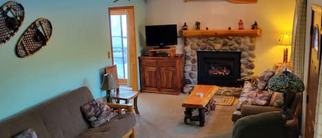 House, 4 Bedrooms | Interior