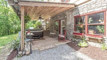 Huisje, 2 slaapkamers | Terras