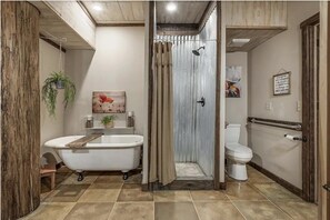 Cabin, 2 Bedrooms | Bathroom | Towels, shampoo, toilet paper - The Log Palace Private Guest Suite 2 Bedroom Cabin by RedAwning (Cottontown)
