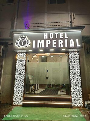 Front of property - Hotel Imperial (Mumbai)