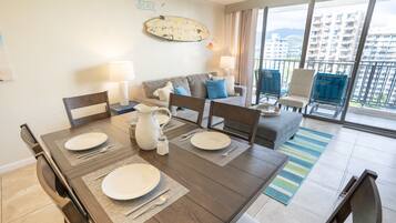 Condo, 1 Bedroom | Living area