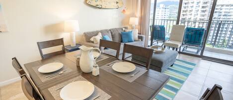 Condo, 1 Bedroom | Living area