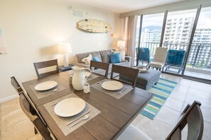 Condo, 1 habitación | Área de sala de estar