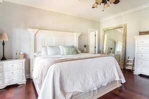 Casa, 5 habitaciones | 5 dormitorios, espacio para trabajar con un portátil, wifi gratis