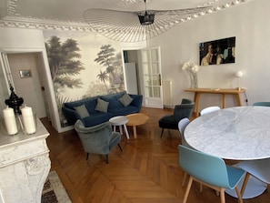 Interior - Charming Apartment in the Vibrant Montmartre-south Pigalle Neighborhood (Paris)