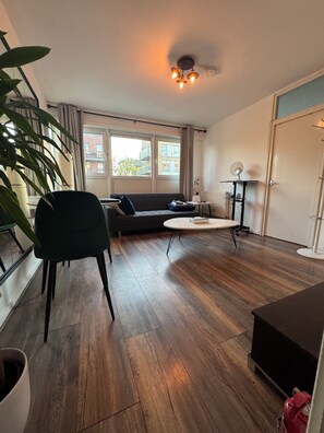 TV - Modern 1 bedroom near Camden (Greater London)
