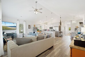 Télévision, cheminée