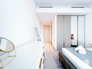 Apartment (1 Bedroom) | 1 bedroom, iron/ironing board, bed sheets - Luxury at the Banyan Tree Residence Dubai (Dubai)