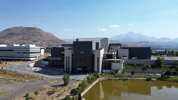 Bagian depan properti