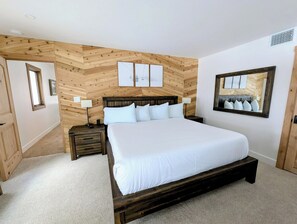 1 slaapkamer, een strijkplank/strijkijzer, wifi, beddengoed