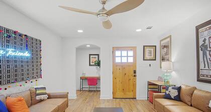 LaTexienda: Newly Renovated, Game Weekend, Firepit, Games