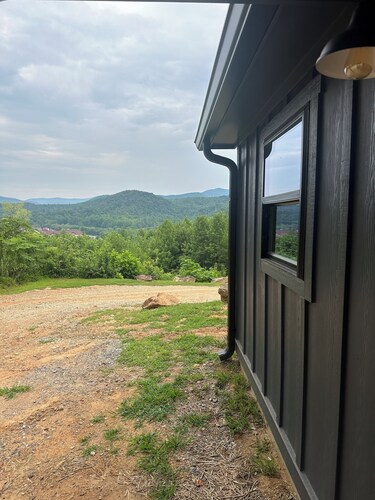 Nacoochee 3, Cozy cabin, close to town, walking trails, winery, adventures 