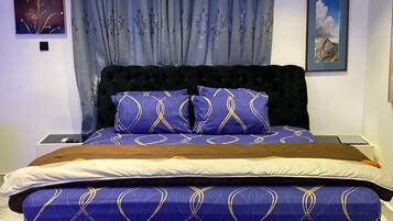 1 bedroom, iron/ironing board, WiFi