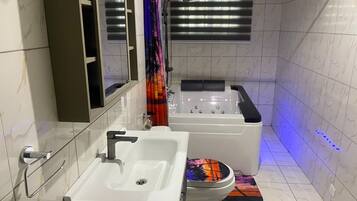 Towels, toilet paper