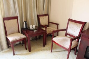 Room - Jinquan Business Hotel (Jinping)