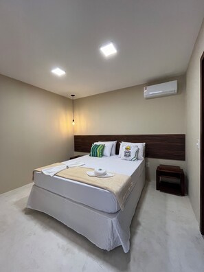 Minibar, kostenloses WLAN, Bettwäsche