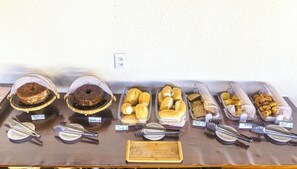 Tägliches inbegriffenes Frühstücksbuffet