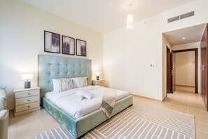 1 slaapkamer, een strijkplank/strijkijzer, gratis wifi, beddengoed