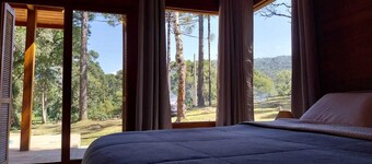 Super Cabana Paradiso