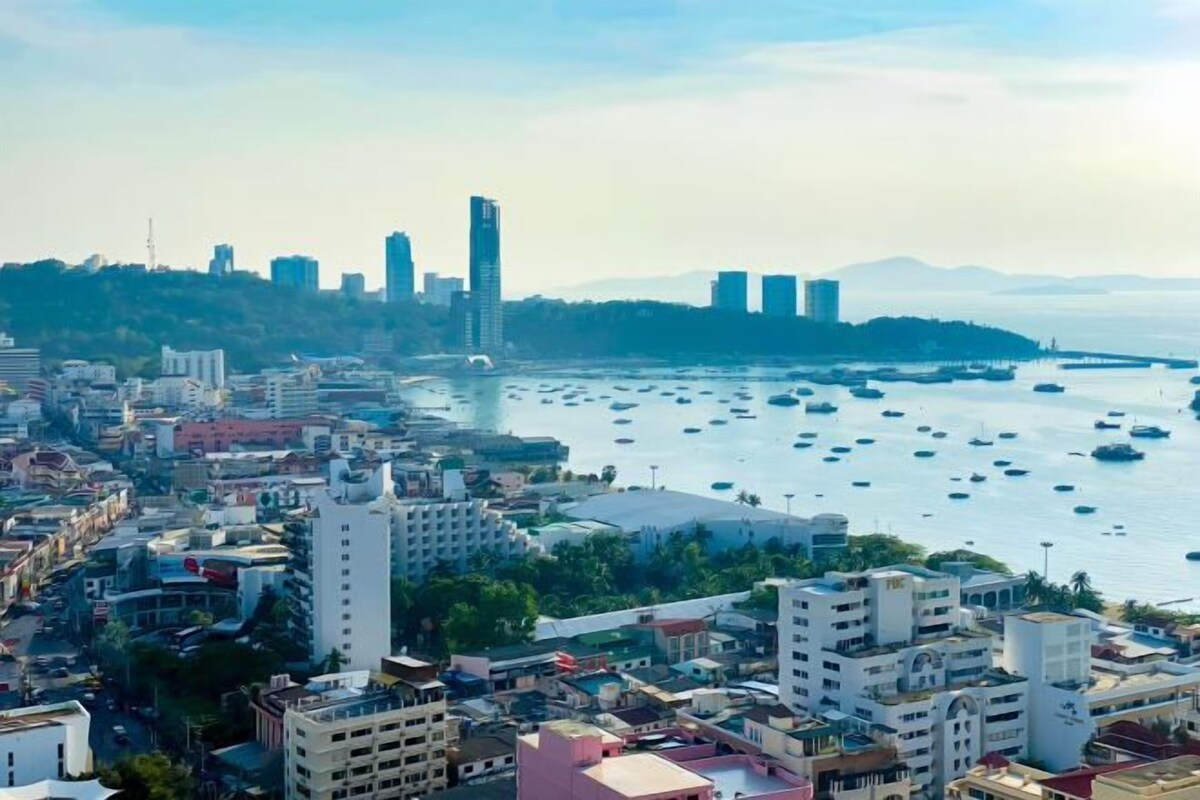 EDGE Top Floor Sea View 14#