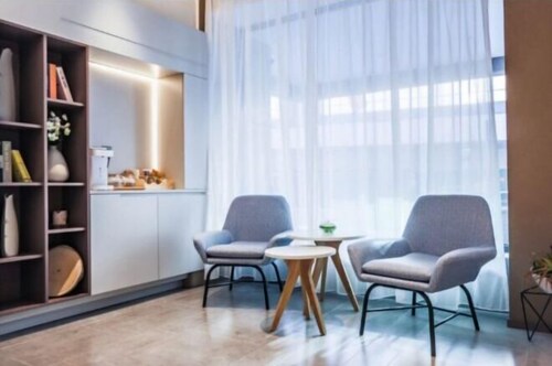 Homeinn · neo (Urumqi Trade City July 1st Sauce Garden)